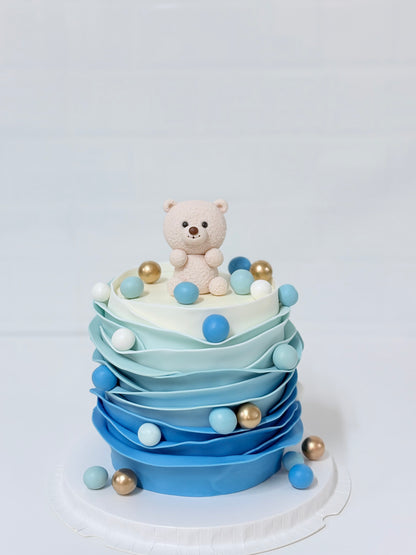 藍色漸層熊仔蛋糕/Blue ruffle with bear 🐻 （適合做性別揭曉） (Copy)